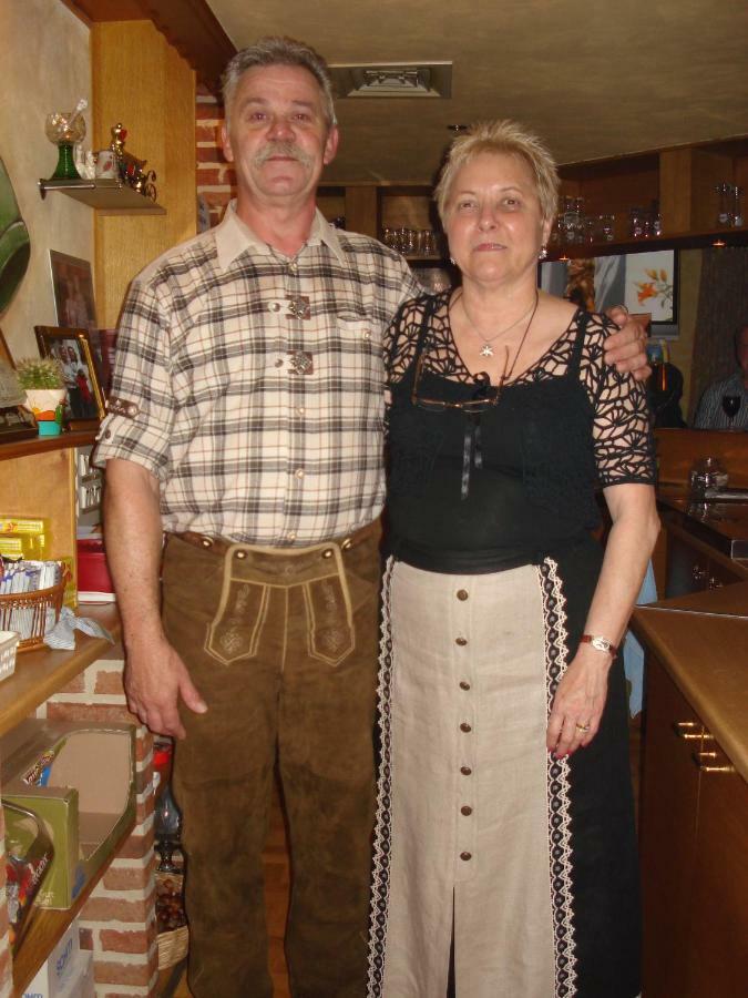 Bed & Breakfast Lederhose 2*