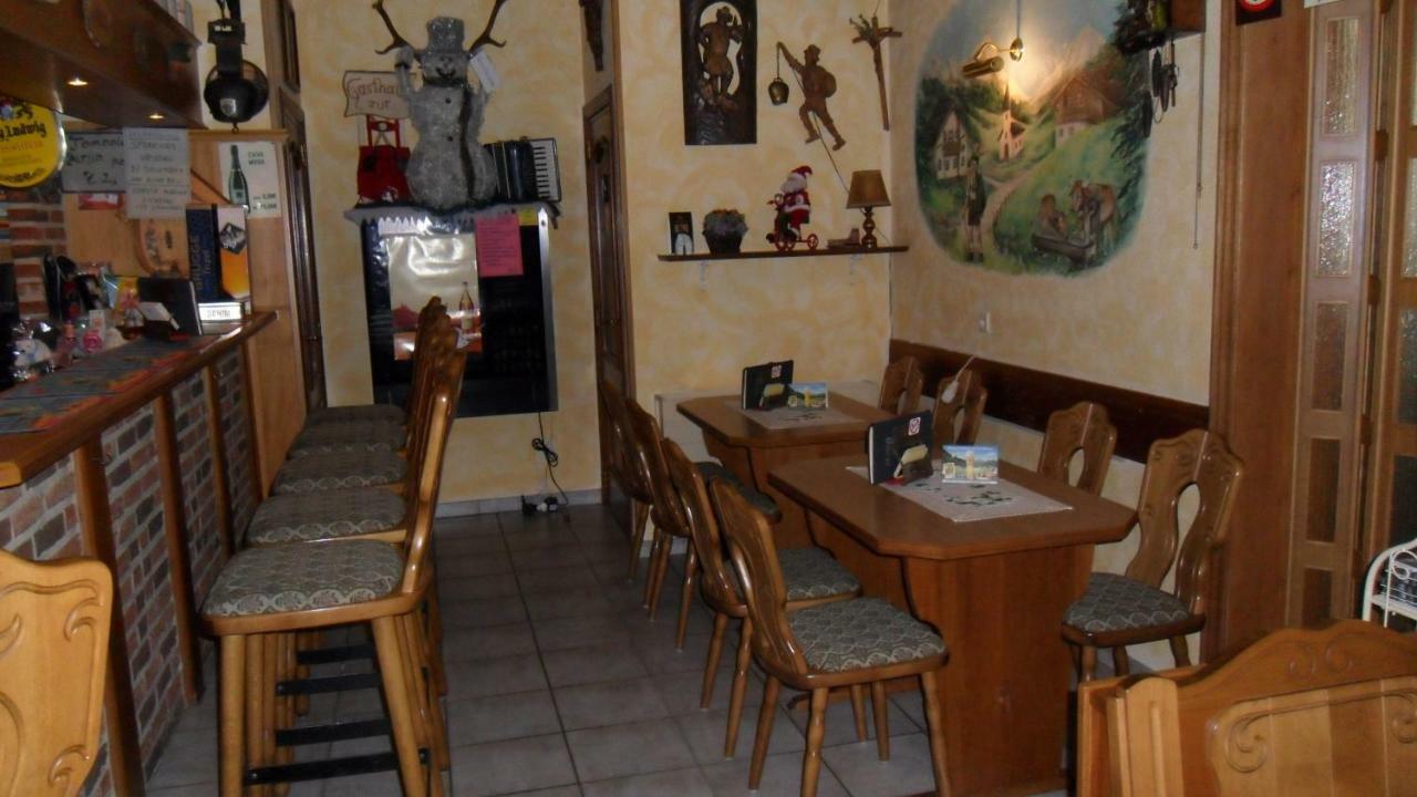 Lederhose Bed & Breakfast 2*